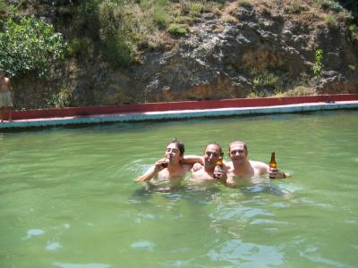 20080604162315-piscina.jpg