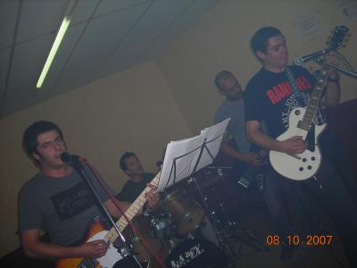 LOS OBIWANES, CON LOS MAS NECESITADOS